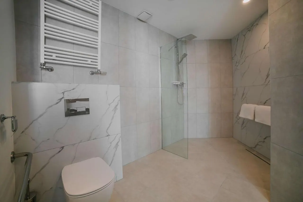 ****  B&B Hotel Warsaw East Польша